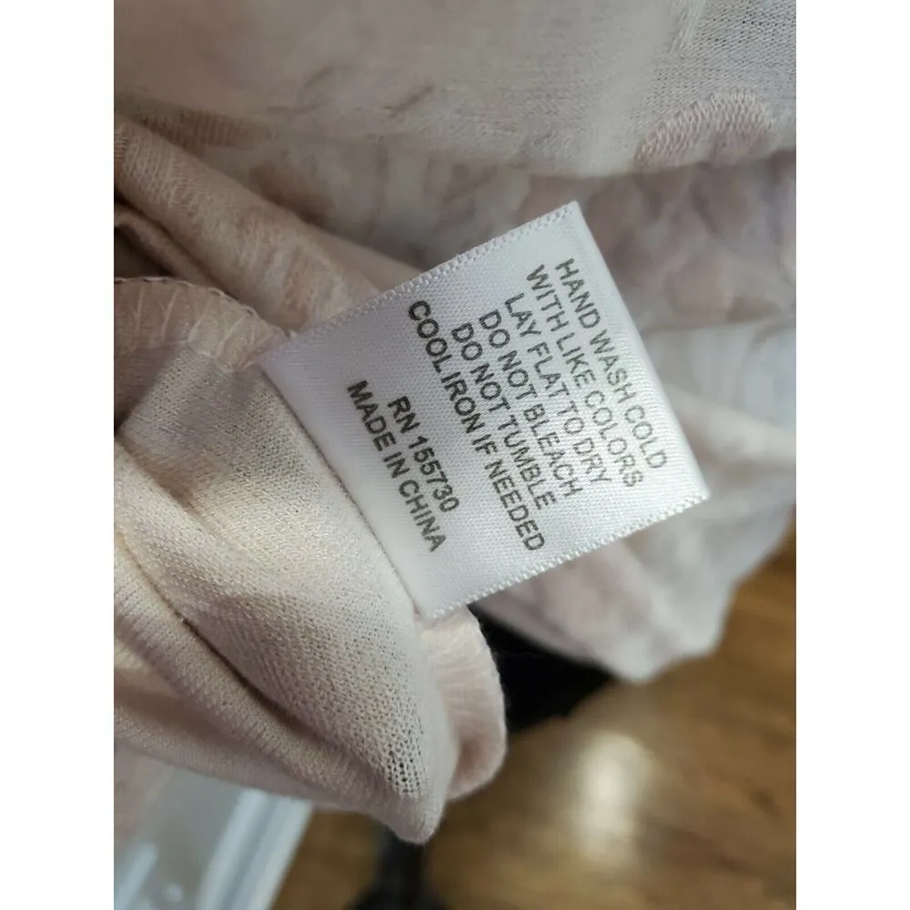 Rose+Olive Women's Pink Floral Rayon Round Neck Half Sleeve Casual Shirt Size L - Image 11