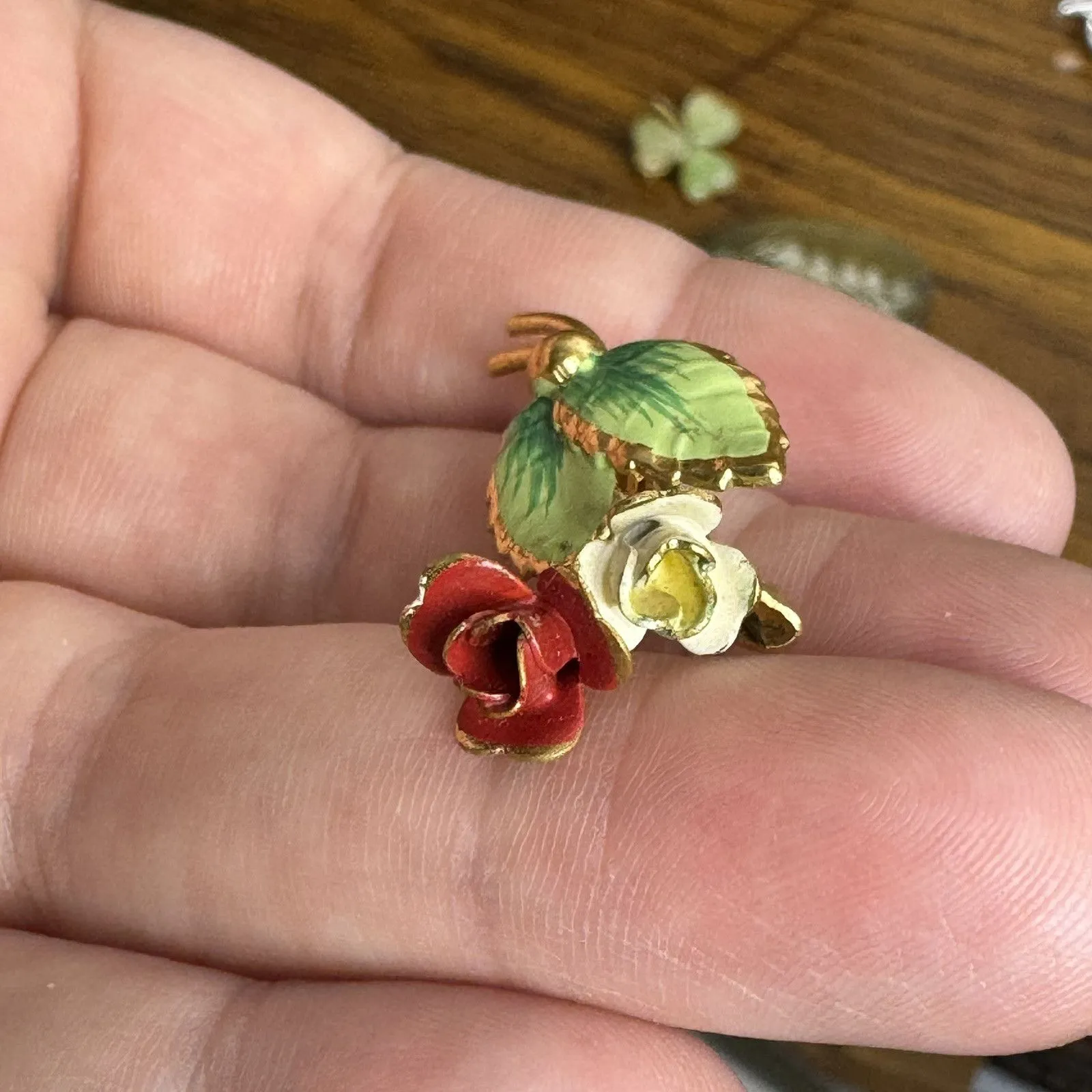 Vintage Flowers‎ Rose Brooch Pin Gold - Image 4