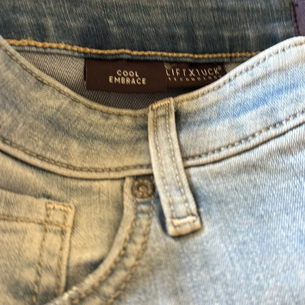 NWT NYDJ  Cool Embrace Joni High Waist Relaxed Capri Jeans IN ENCHANT - Image 8