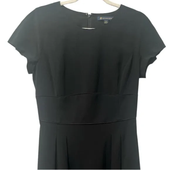 Brooks Brothers fit and flare dress, size 6 navy cap sleeve - Image 7