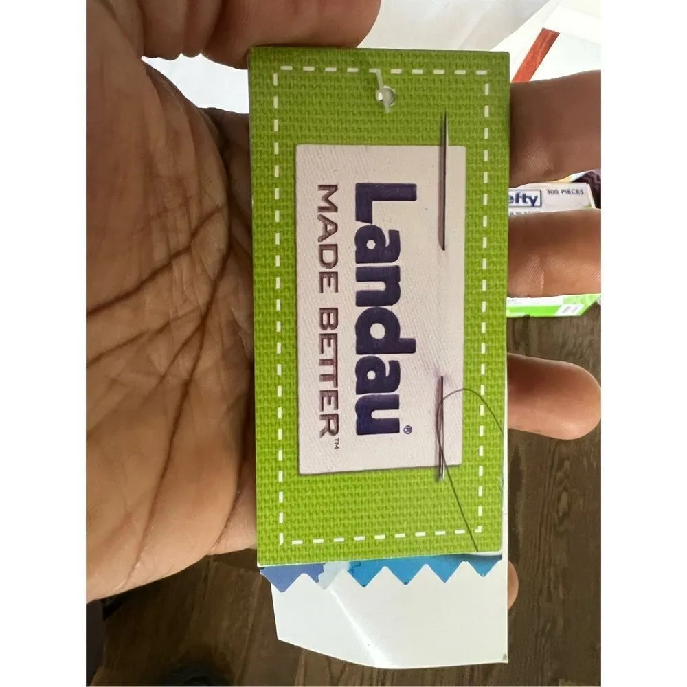 Brand New with Tag Landau white Lab Coat 3x Size undefined - Image 3