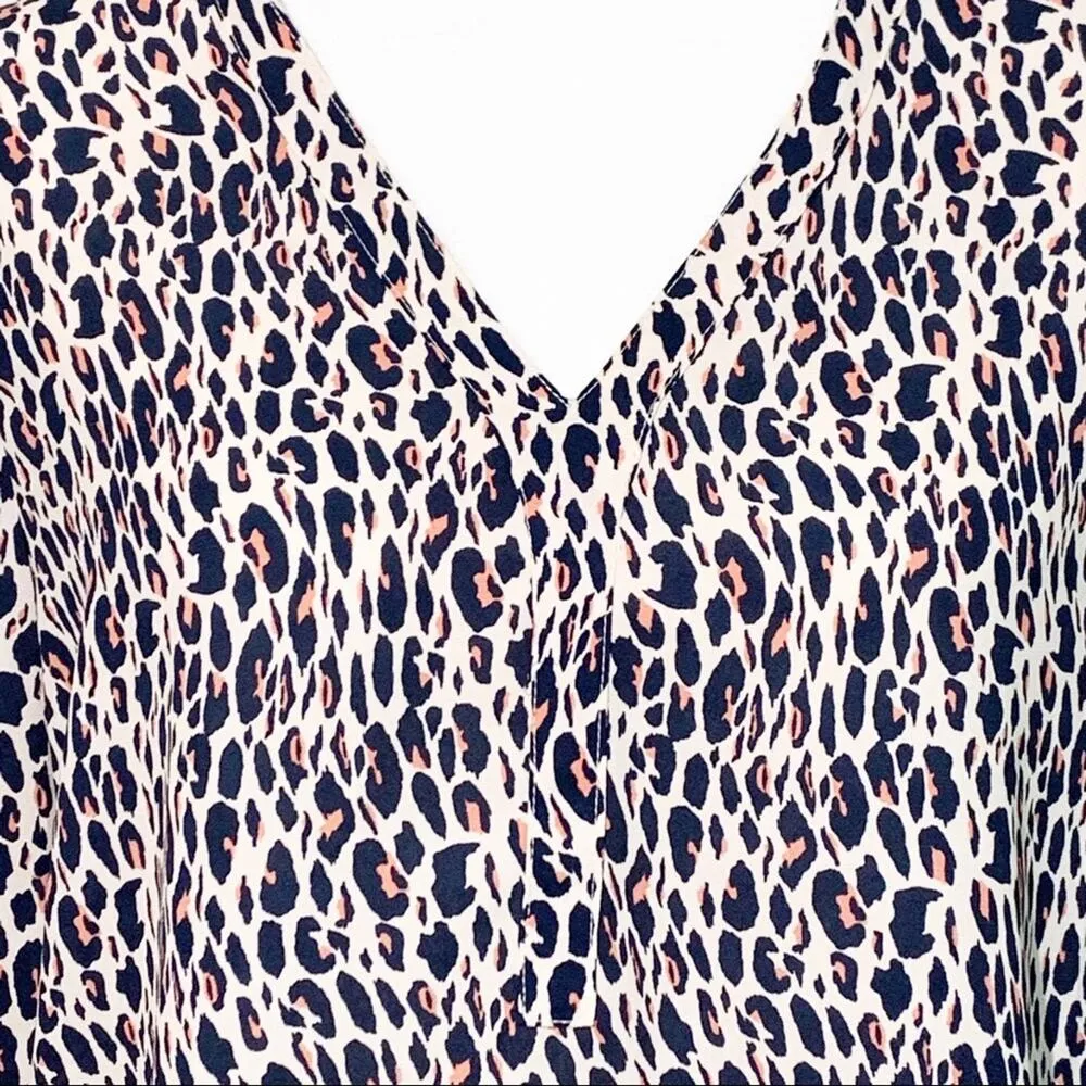 Finn & Grace Blouse Top V-neck Long Bell Sleeve Career Office Top Medium - Image 3