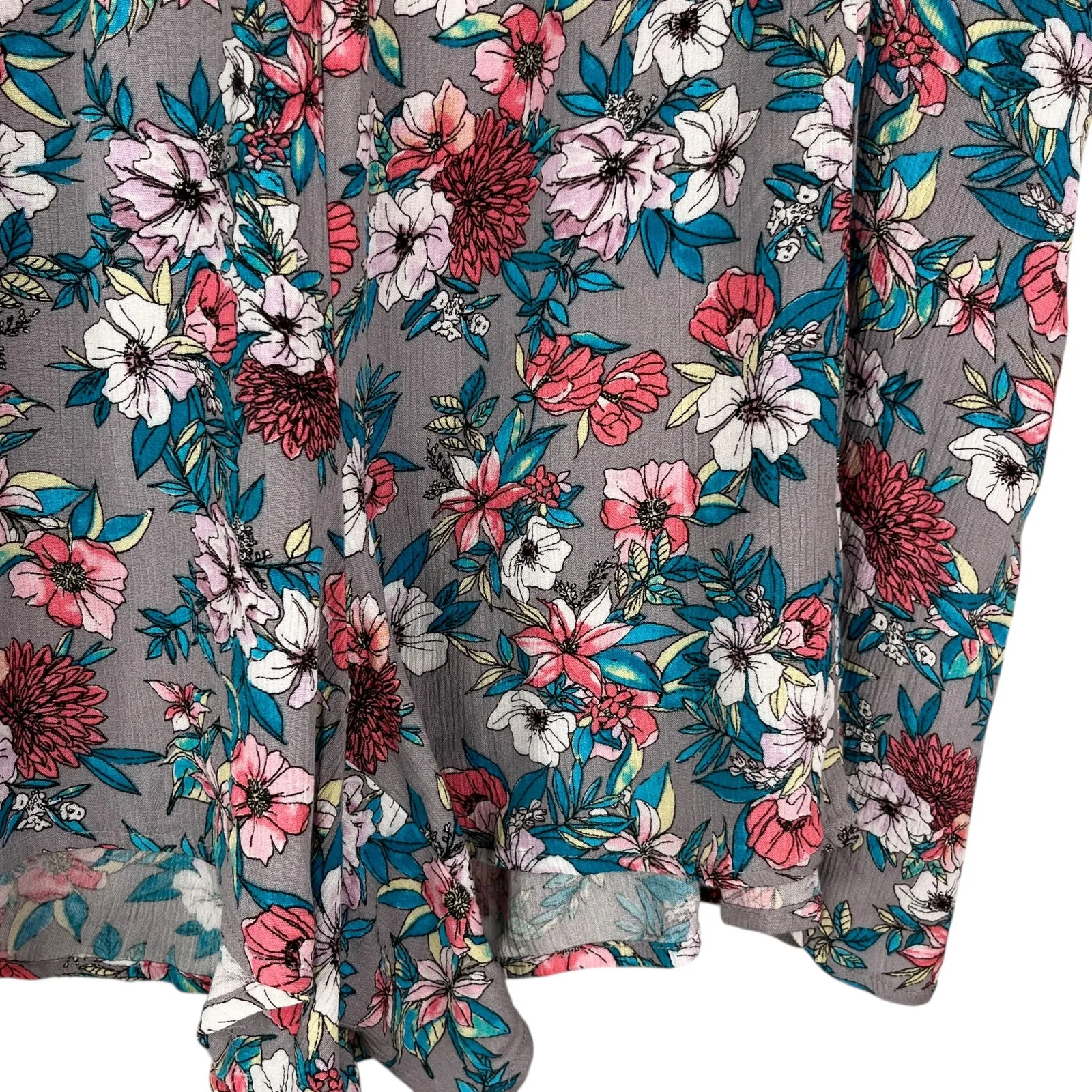 Torrid Gray Floral Crinkle Gauze Flouncy 5" Shorts 4X Pockets New - Image 4