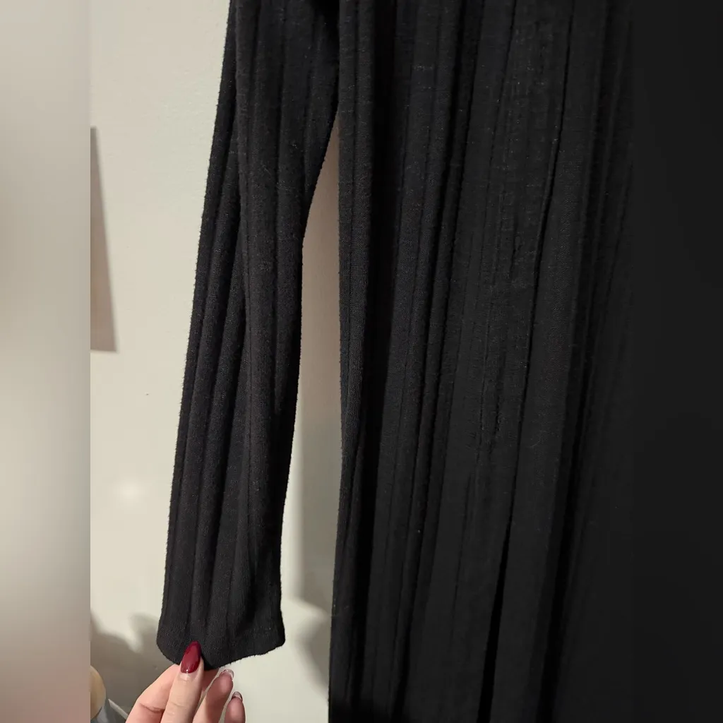 iZ Byer Long Black Sweater Cardigan - Image 4