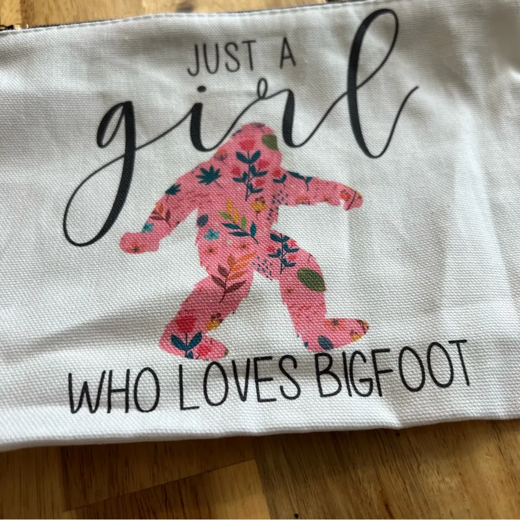 Just a Girl Who Loves Bigfoot Makeup Bag Pouch White Floral Sasquatch - Image 2