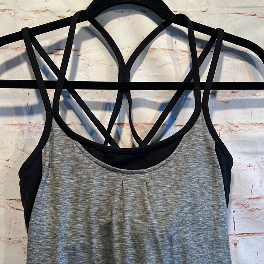 Athleta Shirt Womens Gray Essence Energize Sports Bra Tank Top Activewear - Image 2