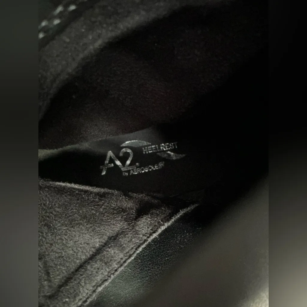 Dressy Lizard pattern detail booties 🍂🍃🌿 Gray Size 9.5 - Image 10