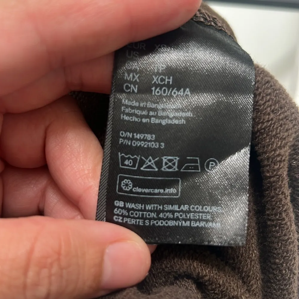 H&M basics brown shorts size XS - Image 5