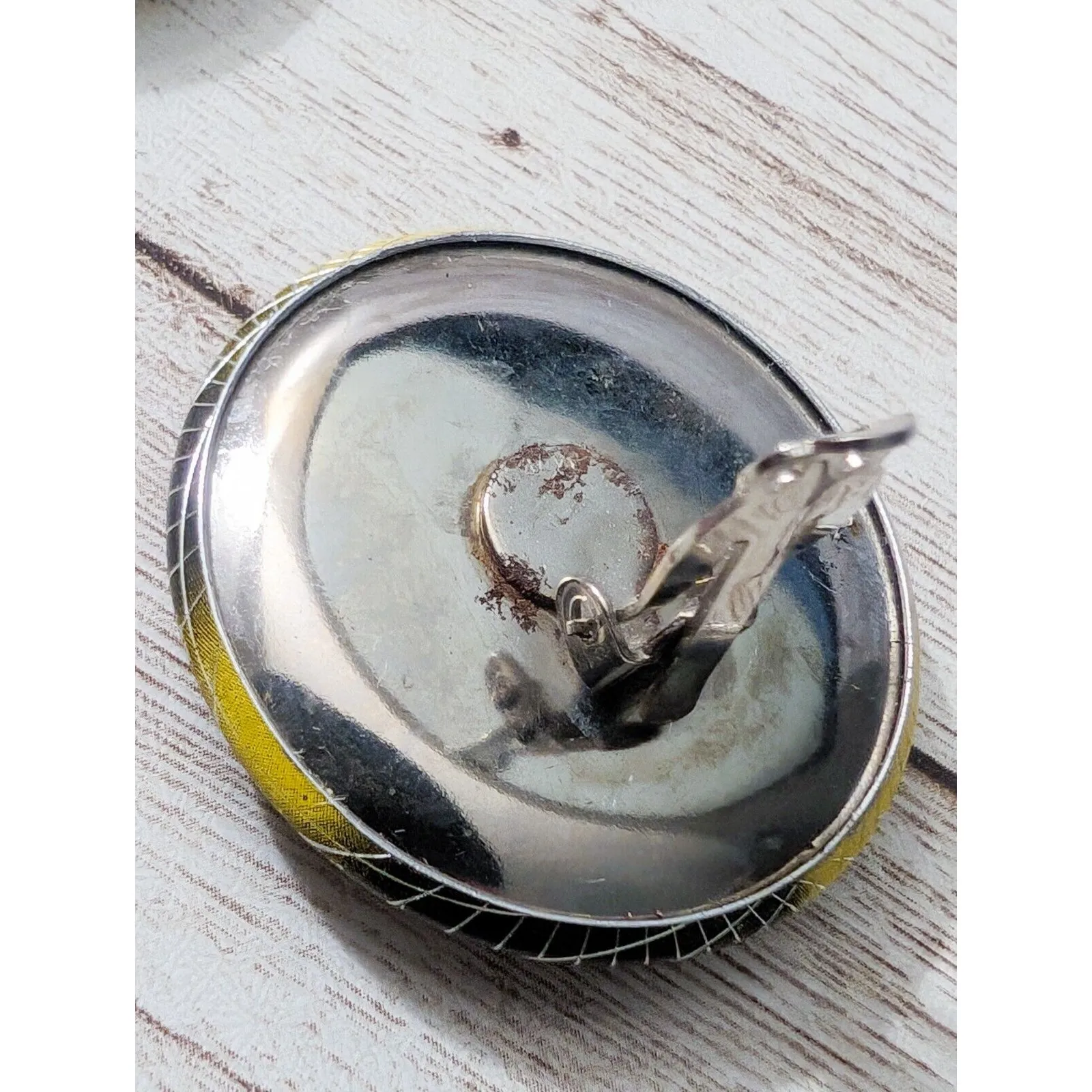 Vintage Clip On Earrings 1 & 3/8" Yellow & Black Large Statement Circle Earrings - Image 7