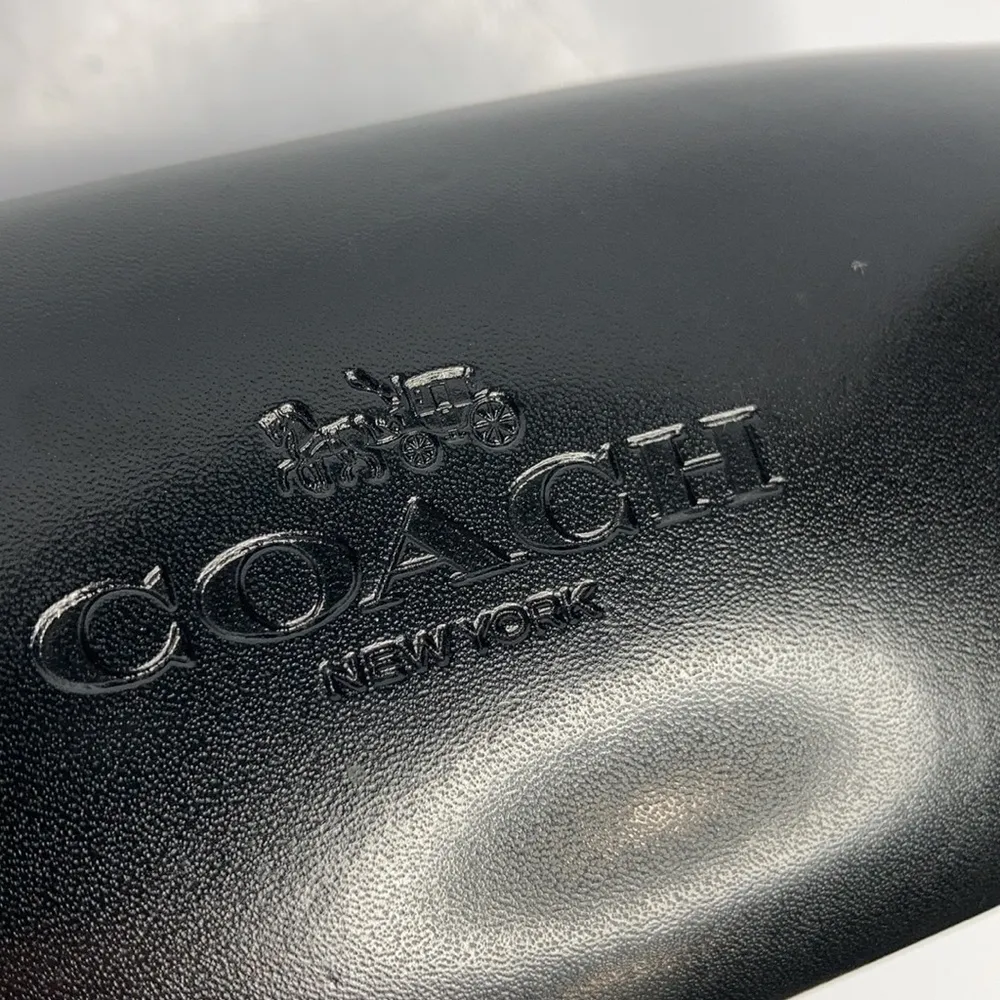 Coach ‎ hard shell glasses case black - Image 3