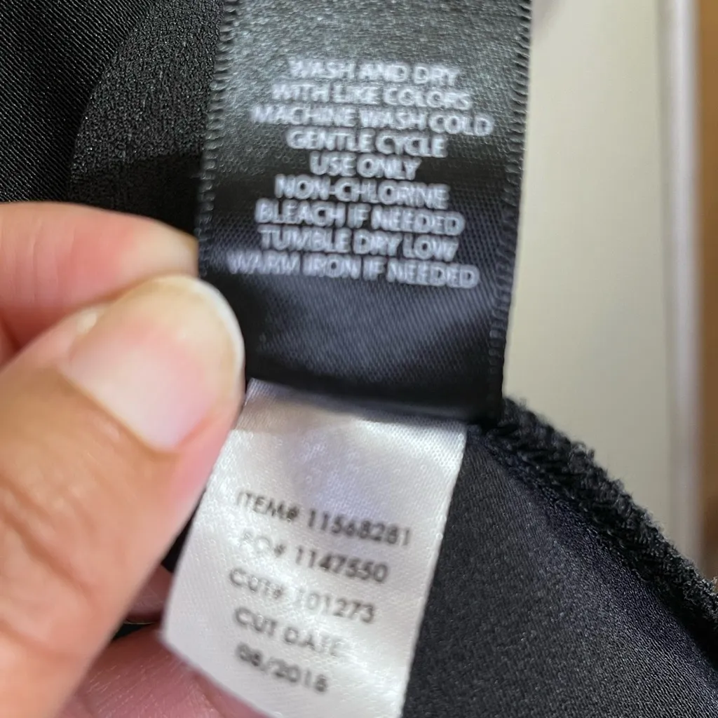 Torrid Black Open Front Draped Blazer Jacket Size 1 Stretch Career Work - Image 4