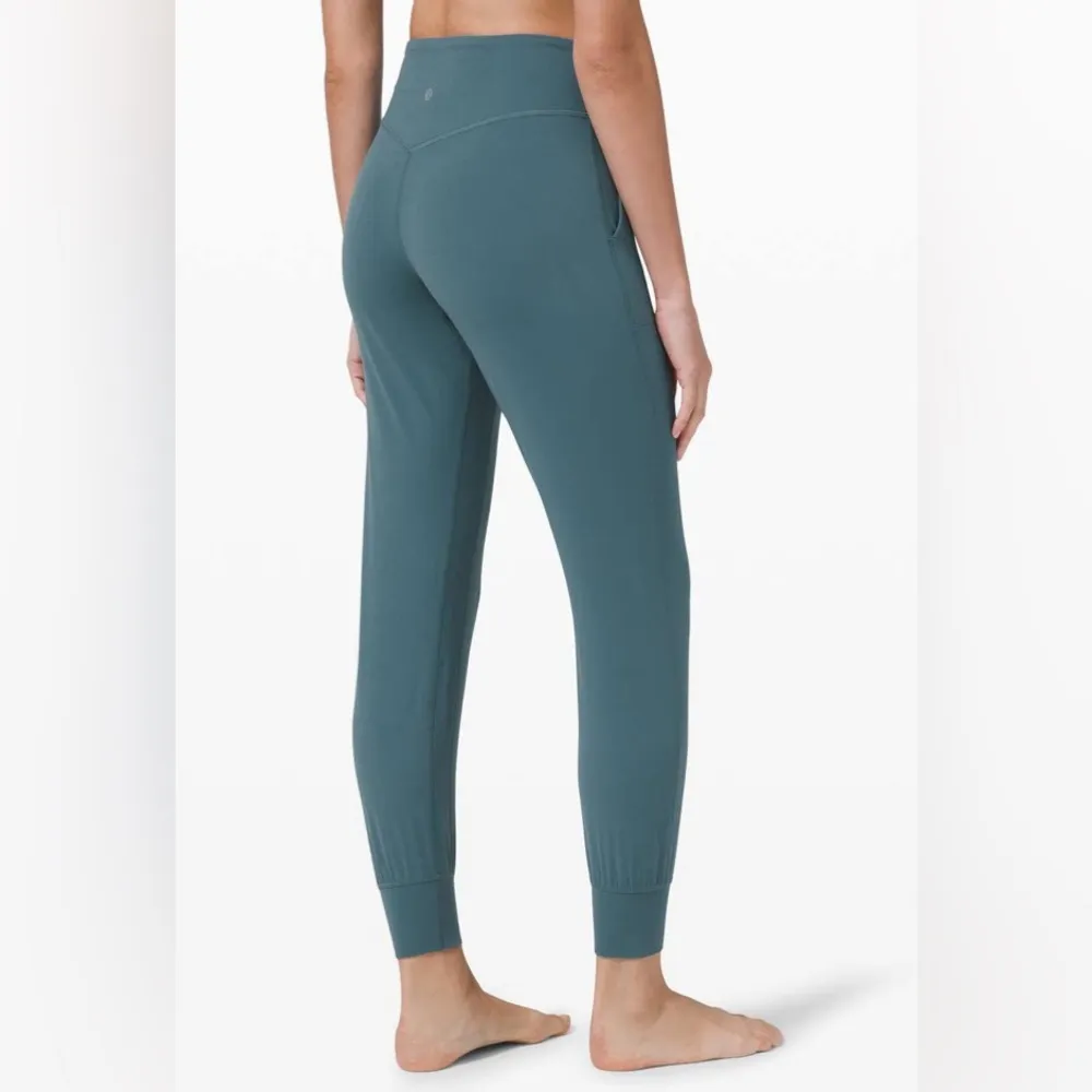 Lululemon Align Jogger 28", Size 6, Desert Teal - Image 2