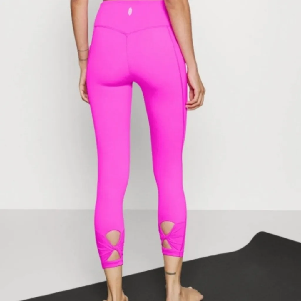 Free People Movement Hot Pink Wave Rider Yoga Athletic Workout Leggings Size S - Image 2