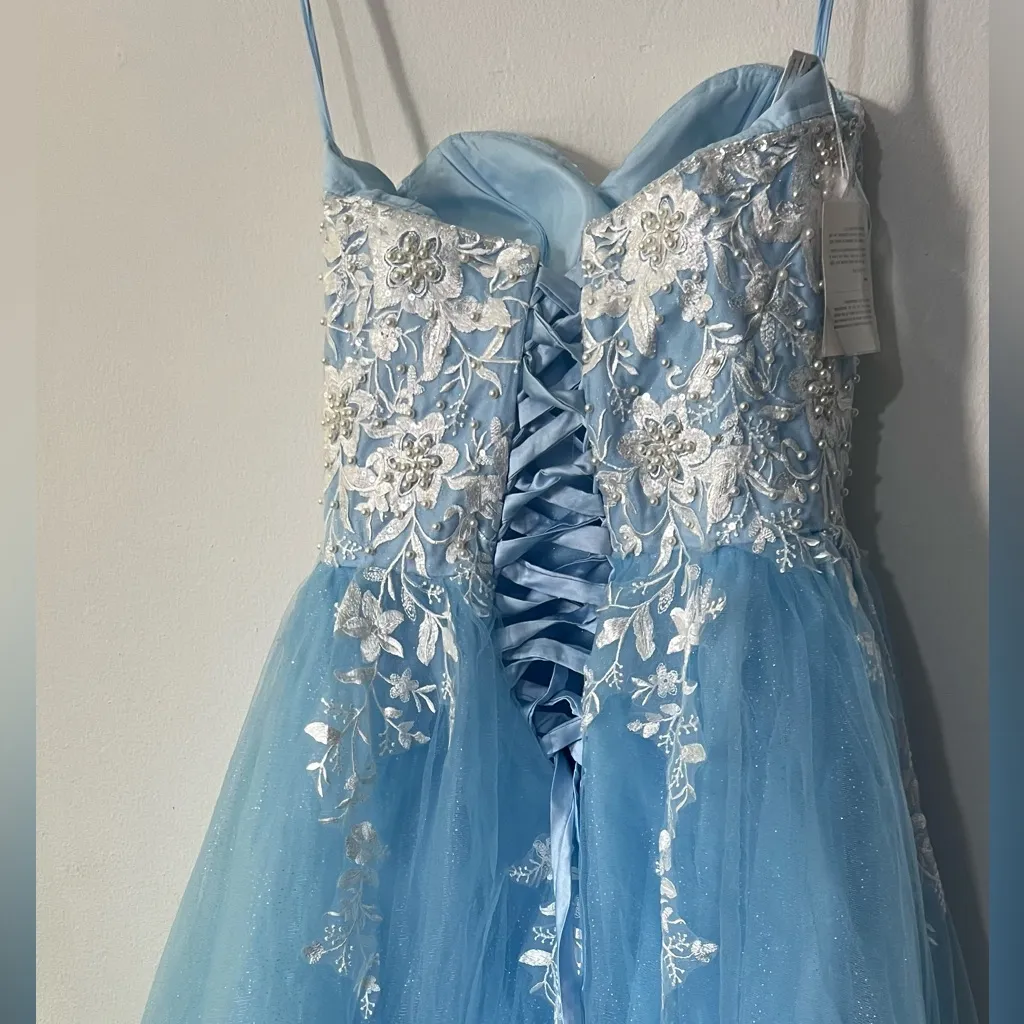 Elegant Strapless Blue and White Dress Size 14 - Image 6