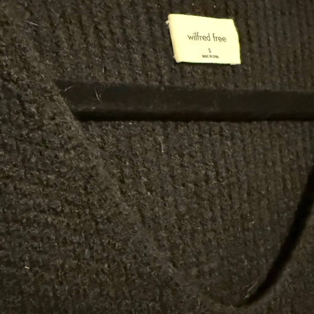 WILFRED FREE ARITZIA Black Ribbed Sweater Waffle Long Sleeve Small - Image 3