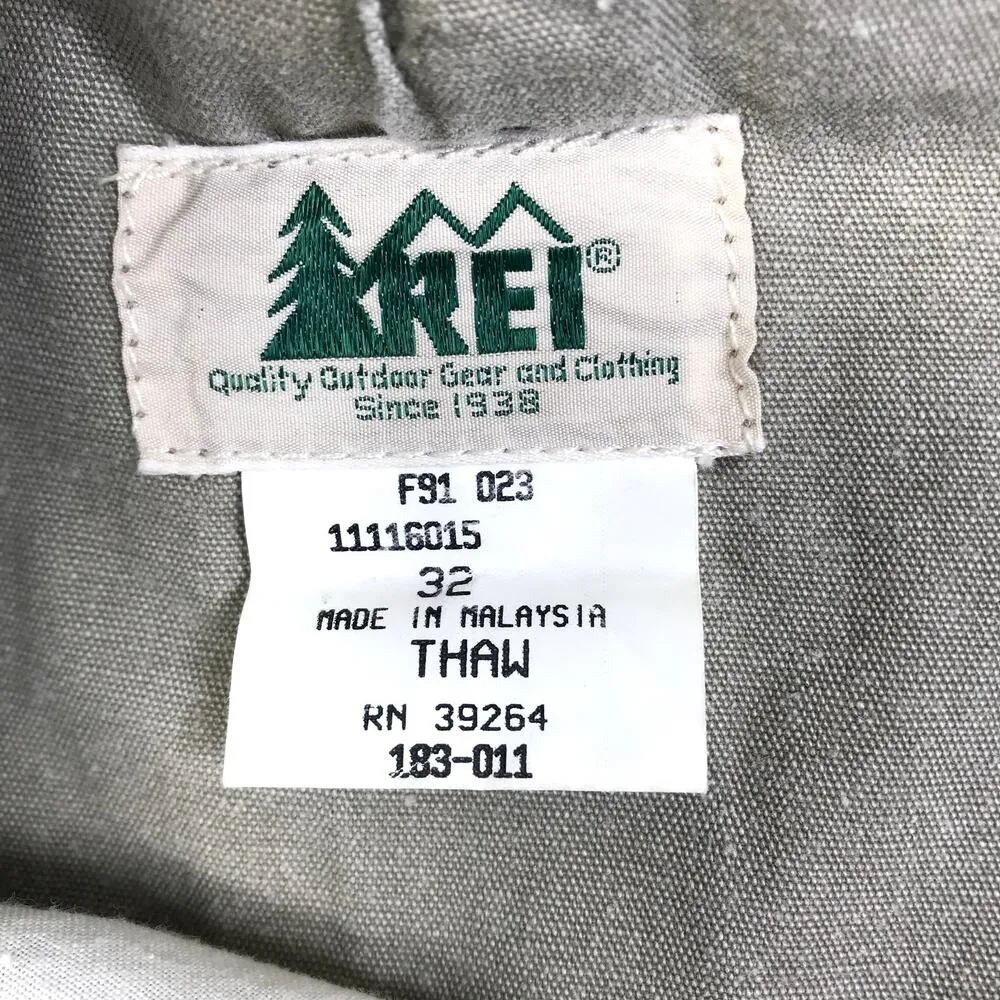 REI Venture Cargo Shorts Women 32 Khaki Cotton Outdoor Travel Camping Clasic NWT Green Size undefined - Image 8