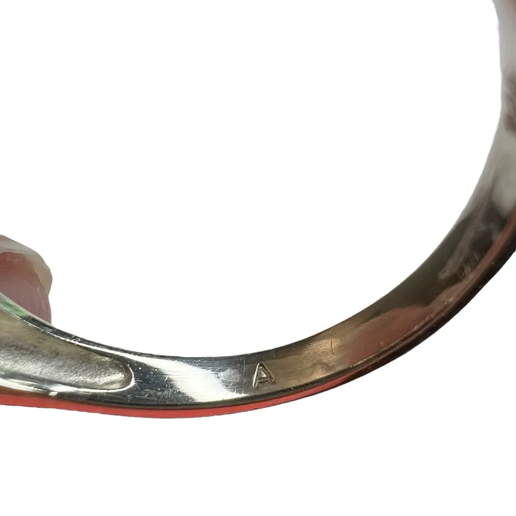 Cushion Cut Light Purple Prong Set Faux Amethyst Ridged Band Ring - Image 9