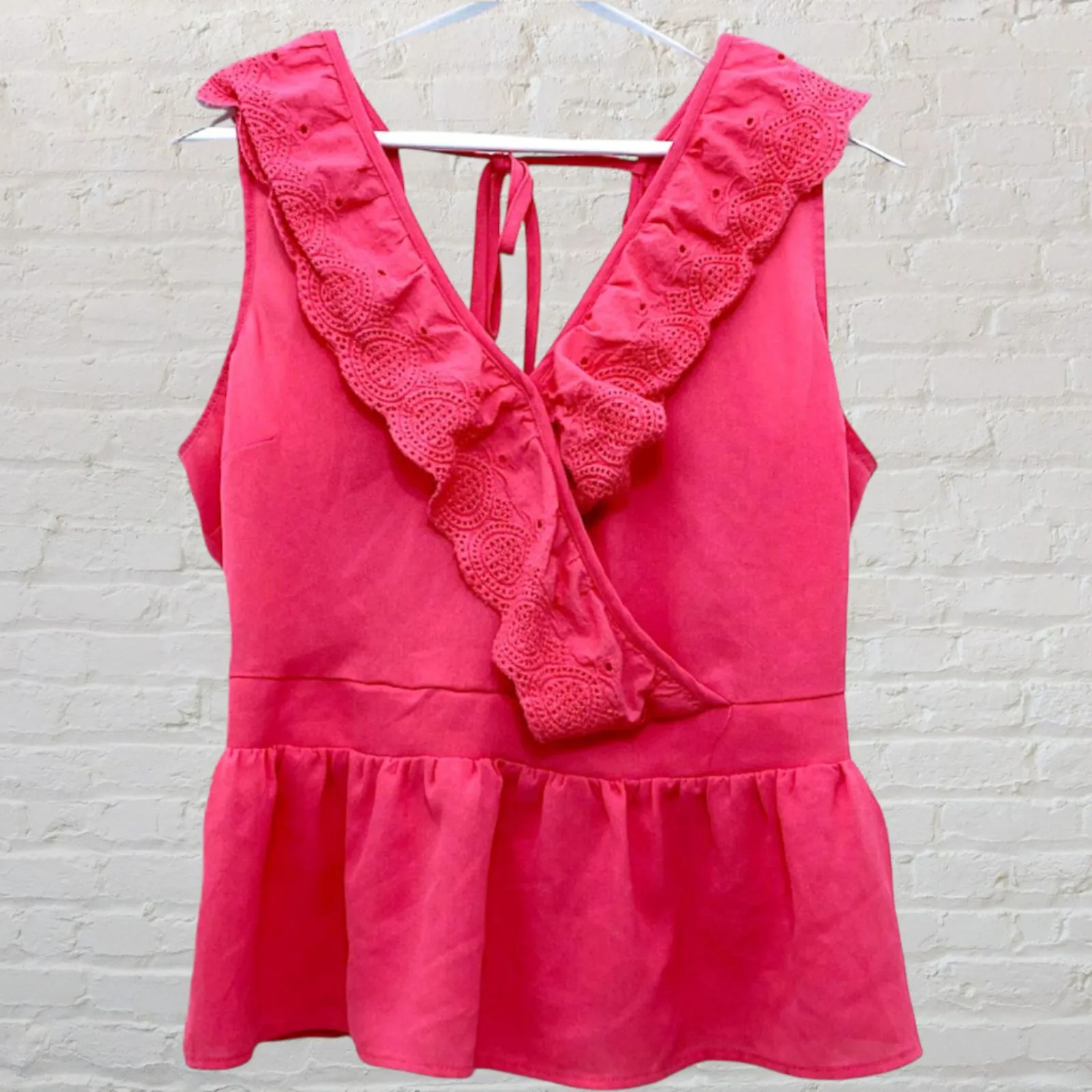 Sunburst Kiss Coral Pink Ruffle Peplum Top L Sleeveless Eyelet Lace Festival Size L - Image 2