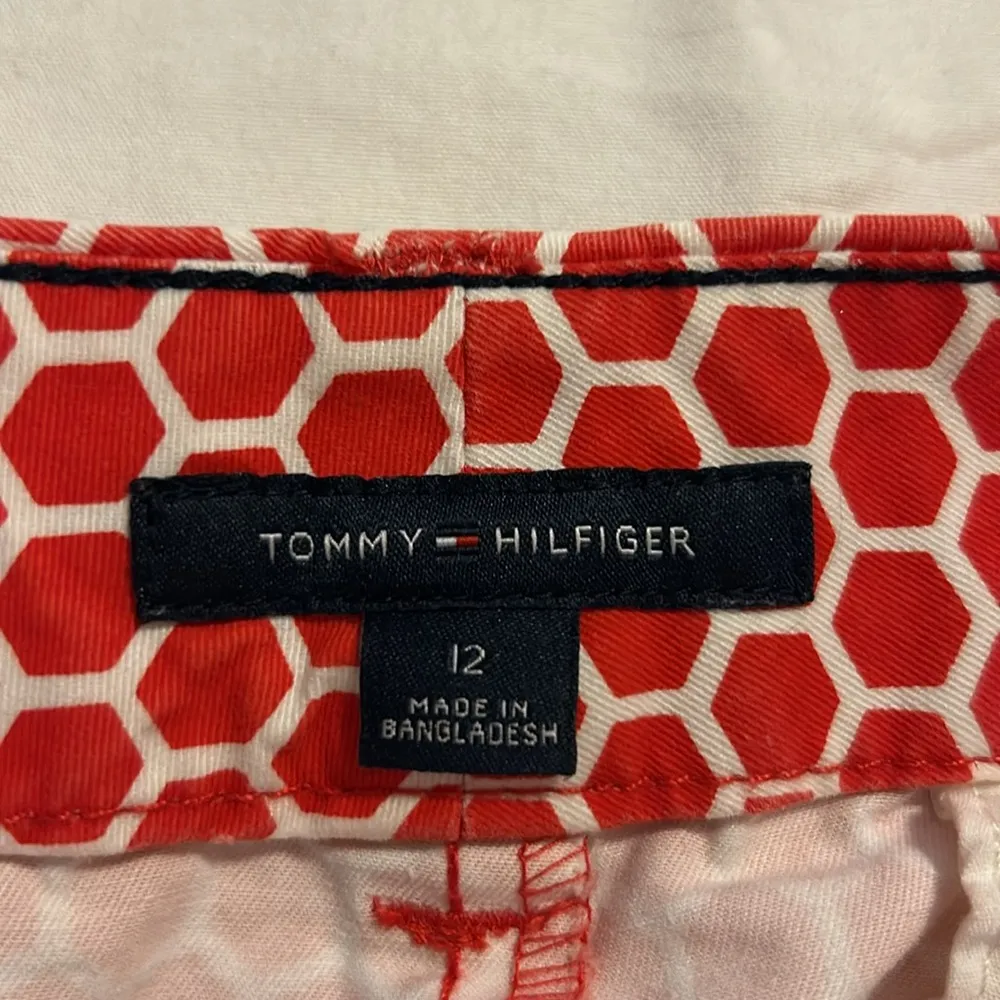Tommy Hilfiger Women’s Red/White Shirts Size 12 -EUC - Image 4
