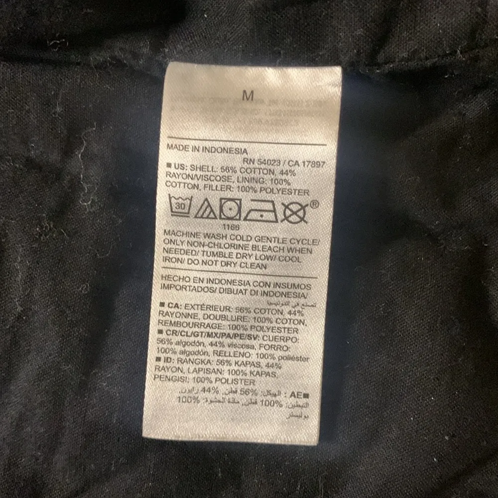 Old Navy  Quilted Bomber Full Zip Jacket Size Medium - Image 4