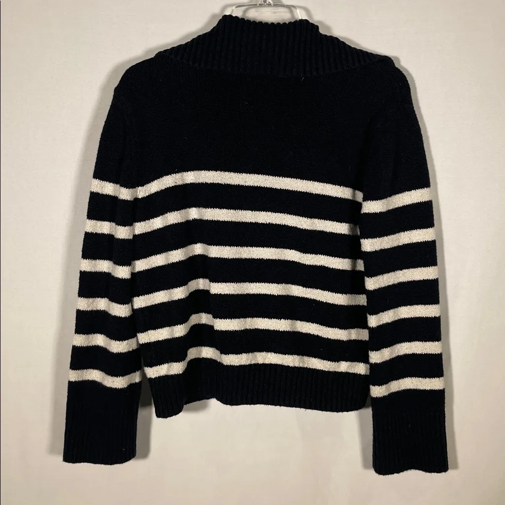 ABERCROMBIE AND FITCH WOMENS BLACK WHITE STRIPE COLLARED SWEATER BLOUSE SMALL - Image 4