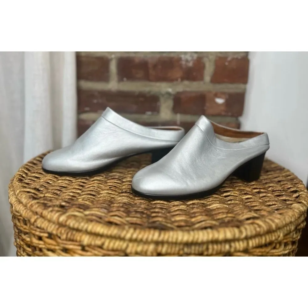 Women’s HOPP Collared Mules Clog Metallic Silver Slip on Sandals Size 8.5 - Image 6