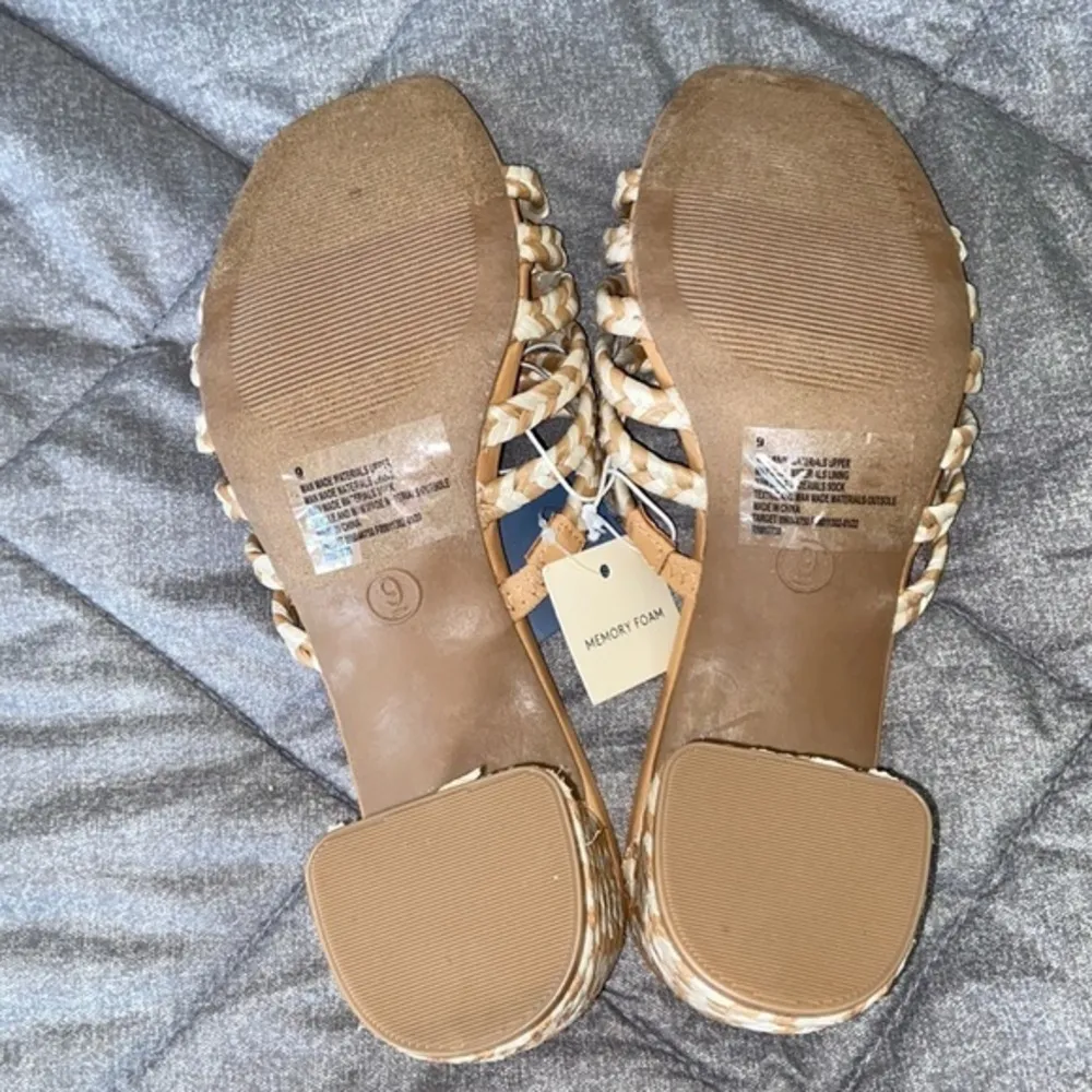 Women's Rachel Heels - Universal Thread - Tan - Size 9 - Image 28