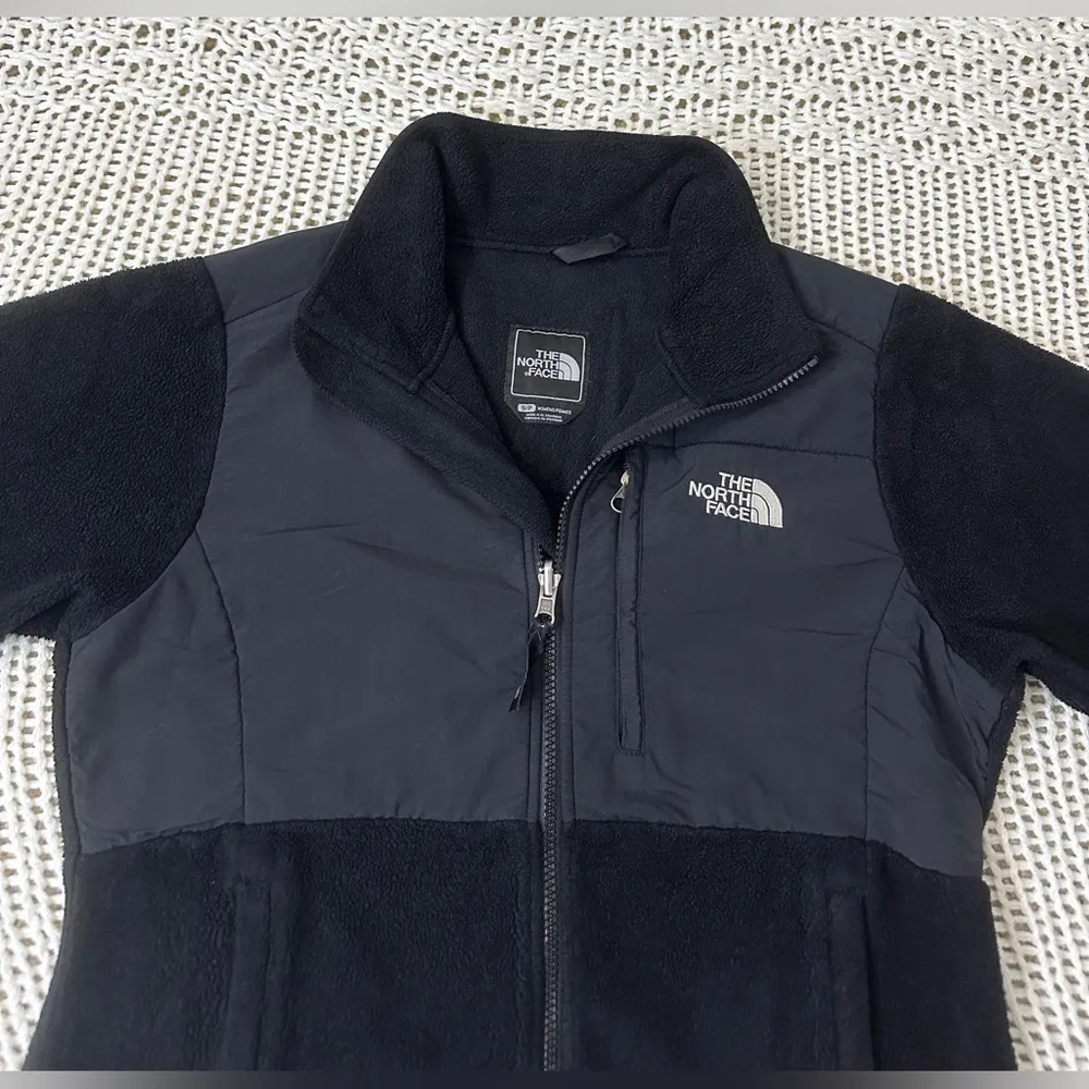 Women's Retro Denali Jacket - Black - S - Image 10