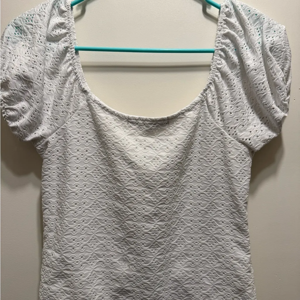 Chic White Eyelet Blouse with Puff Sleeves Size M - Image 2