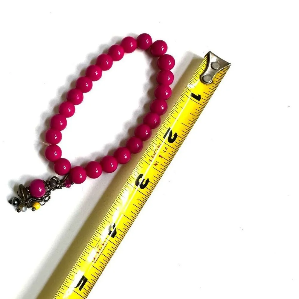 Hot pink beaded stretchy bracelet - Image 6