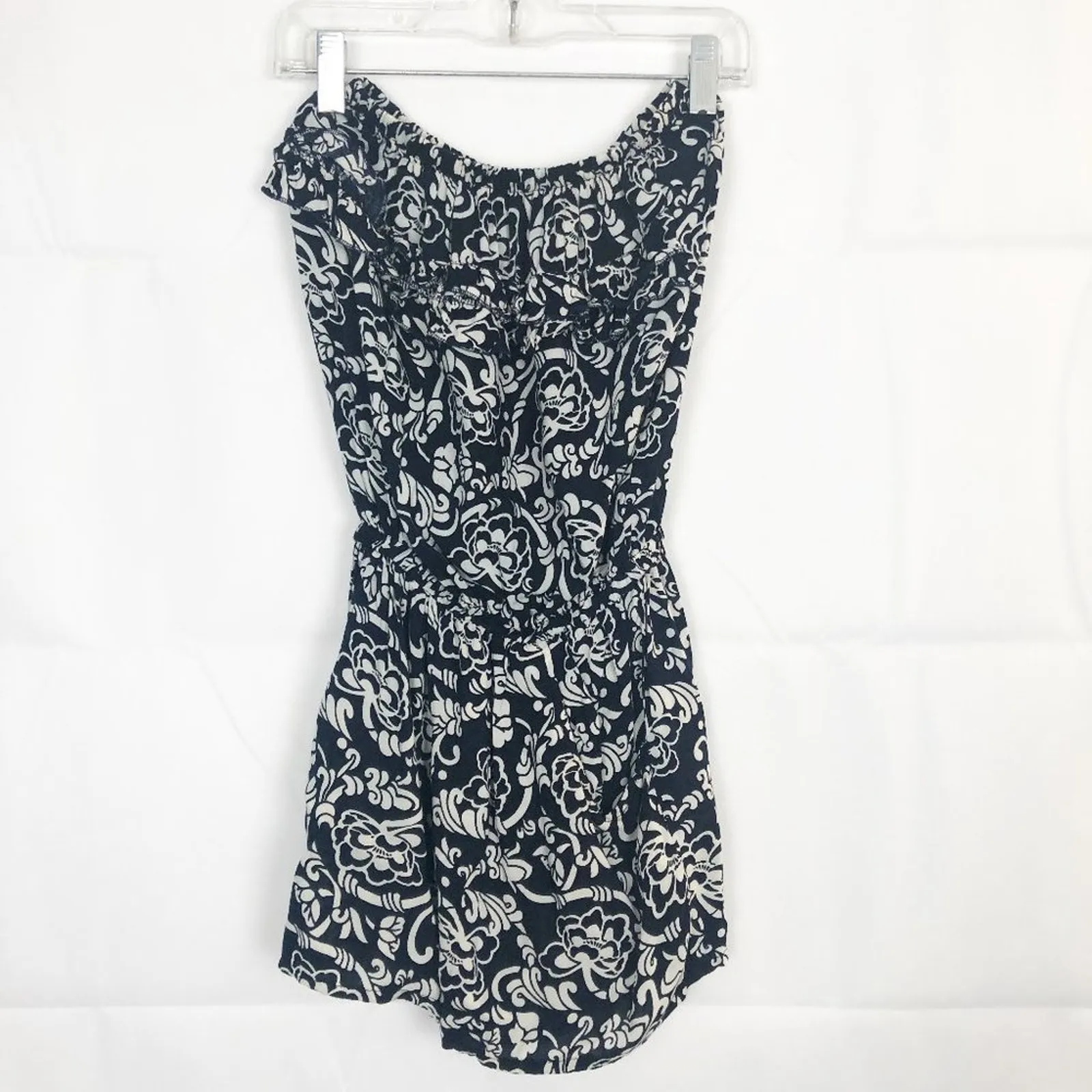 5th & Love Floral Ruffle Strapless Romper Size S Blue - Image 3