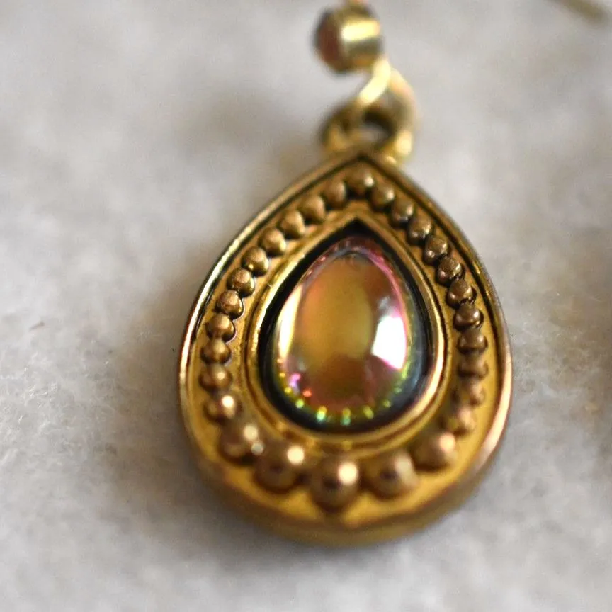 Vintage Avon SH 1980's Champagne Stone 1 1/4" Gold Tone Teardrop Post Earrings - Image 2