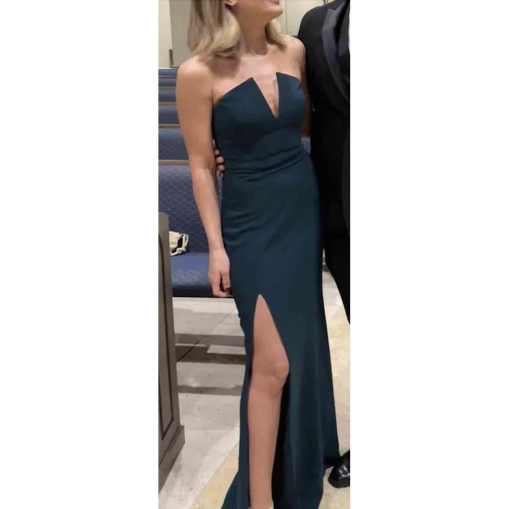 DRESS THE POPULATION Fernanda Strapless Evening Gown in Midnight Blue Size Small - Image 2