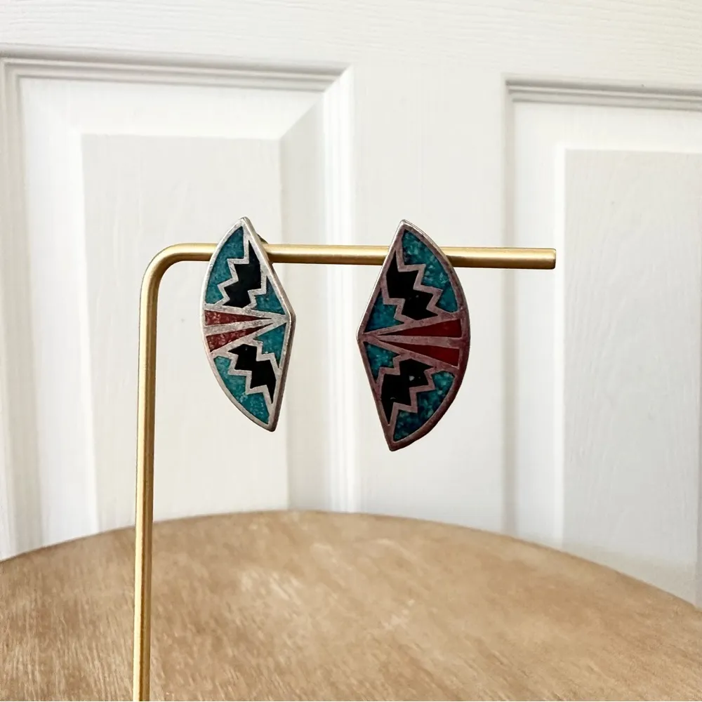 Silver Tone & Turquoise Red Black Fan Zig Zag Accent Hanging Stud Earrings NWT - Image 2