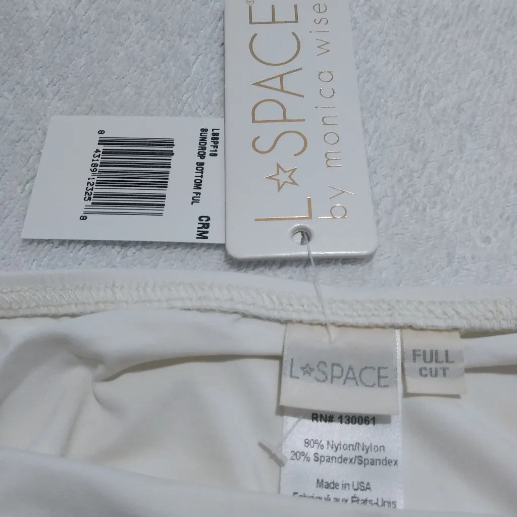L*Space Sundrop cream bikini bottom new
Sl - Image 10