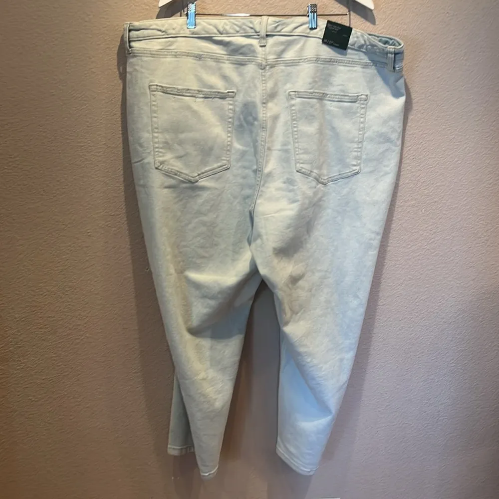 New Wild Fable Women's Super-High Rise Tapered Jeans Light Wash Size 26 NWT - Image 7