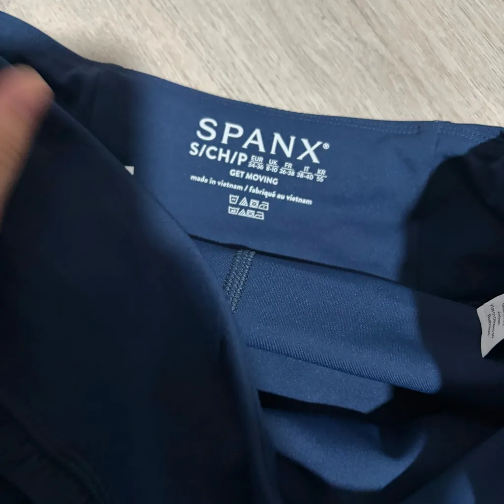 Spanx NWT Get Moving Skort - Image 2