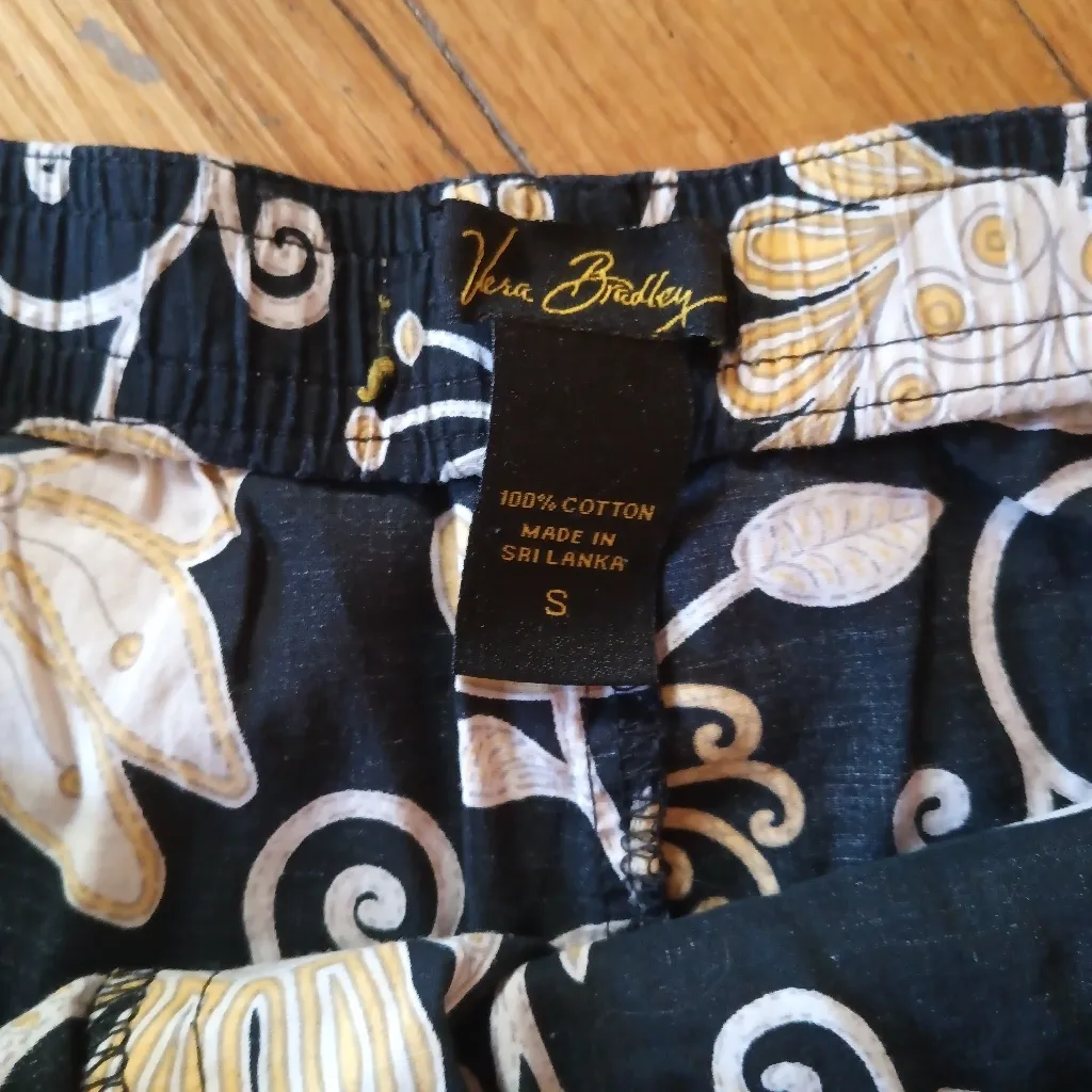 Vera Bradley Intimates Sleep Shorts Floral sz sm waist 16” rise 10” inseam 3” - Image 2