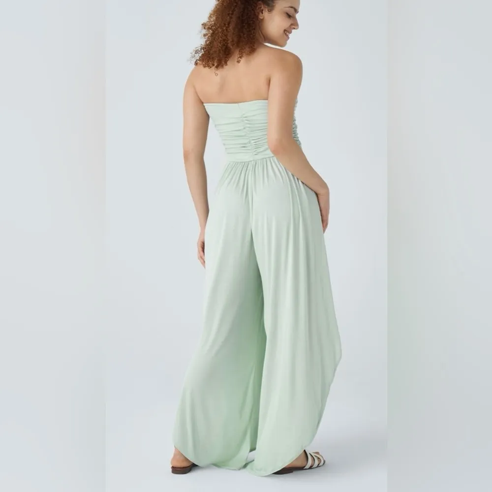 HALARA Ribbed Tube Ruched Split Wide Leg
Flowy Resort Jumpsuit - Image 2