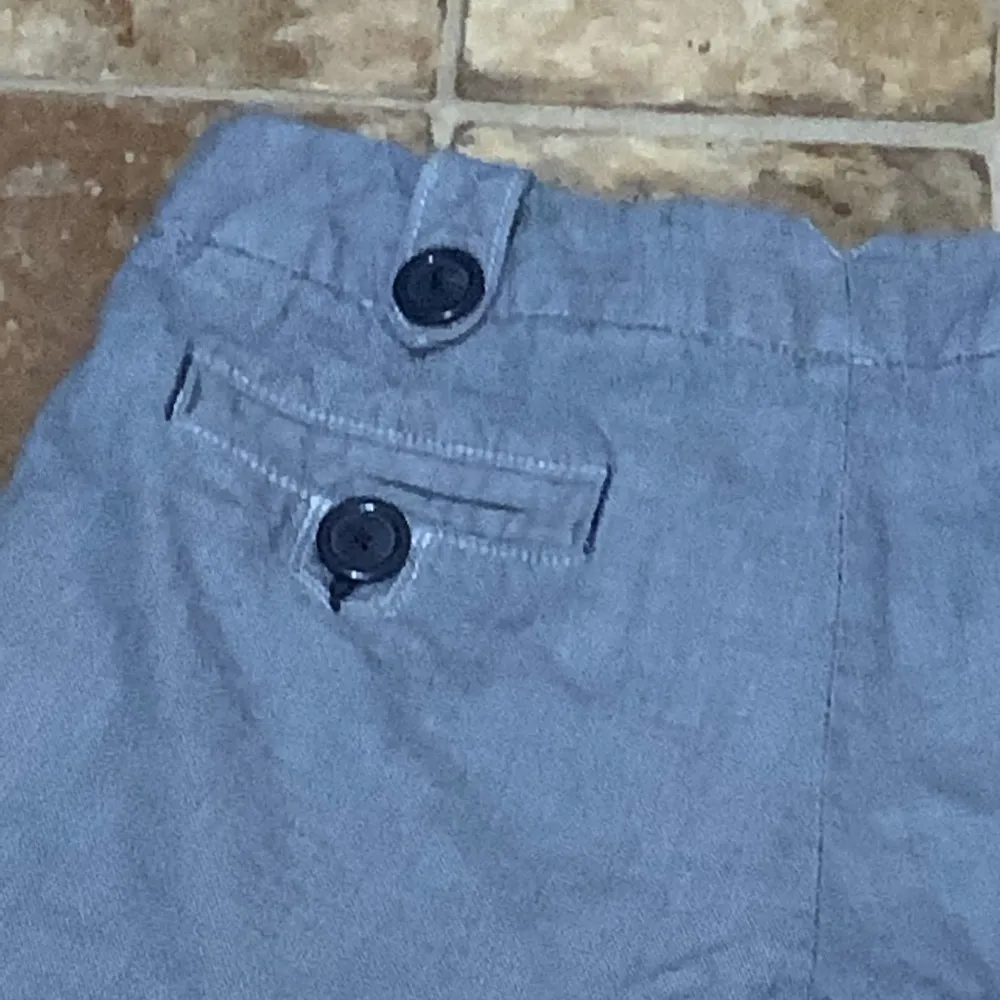 American Eagle Blue Cotton Mid Rise 3.5” Inseam Pockets Size 2 Like New - Image 8