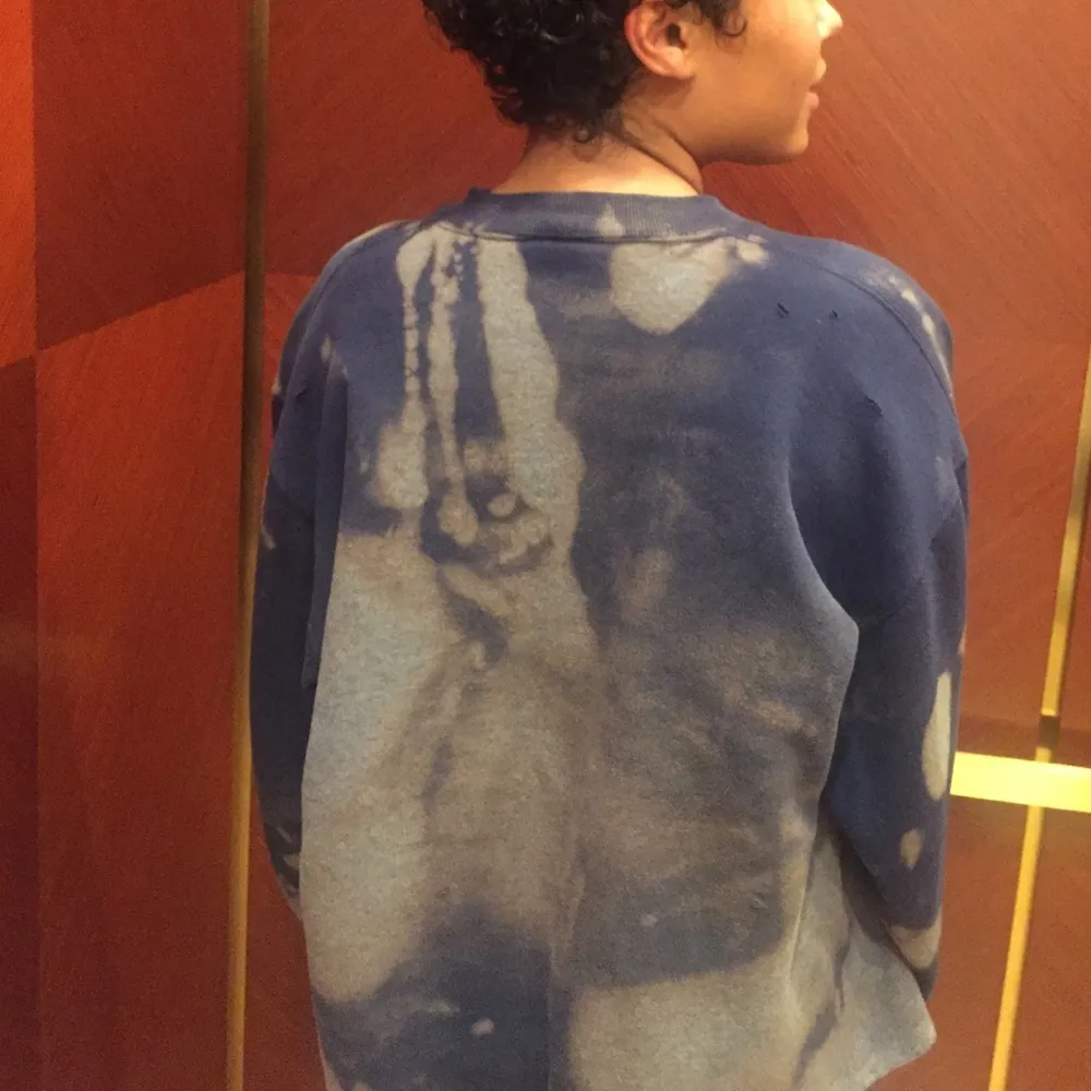 Notre Dame vintage distressed sweatshirt Sz large - Image 2