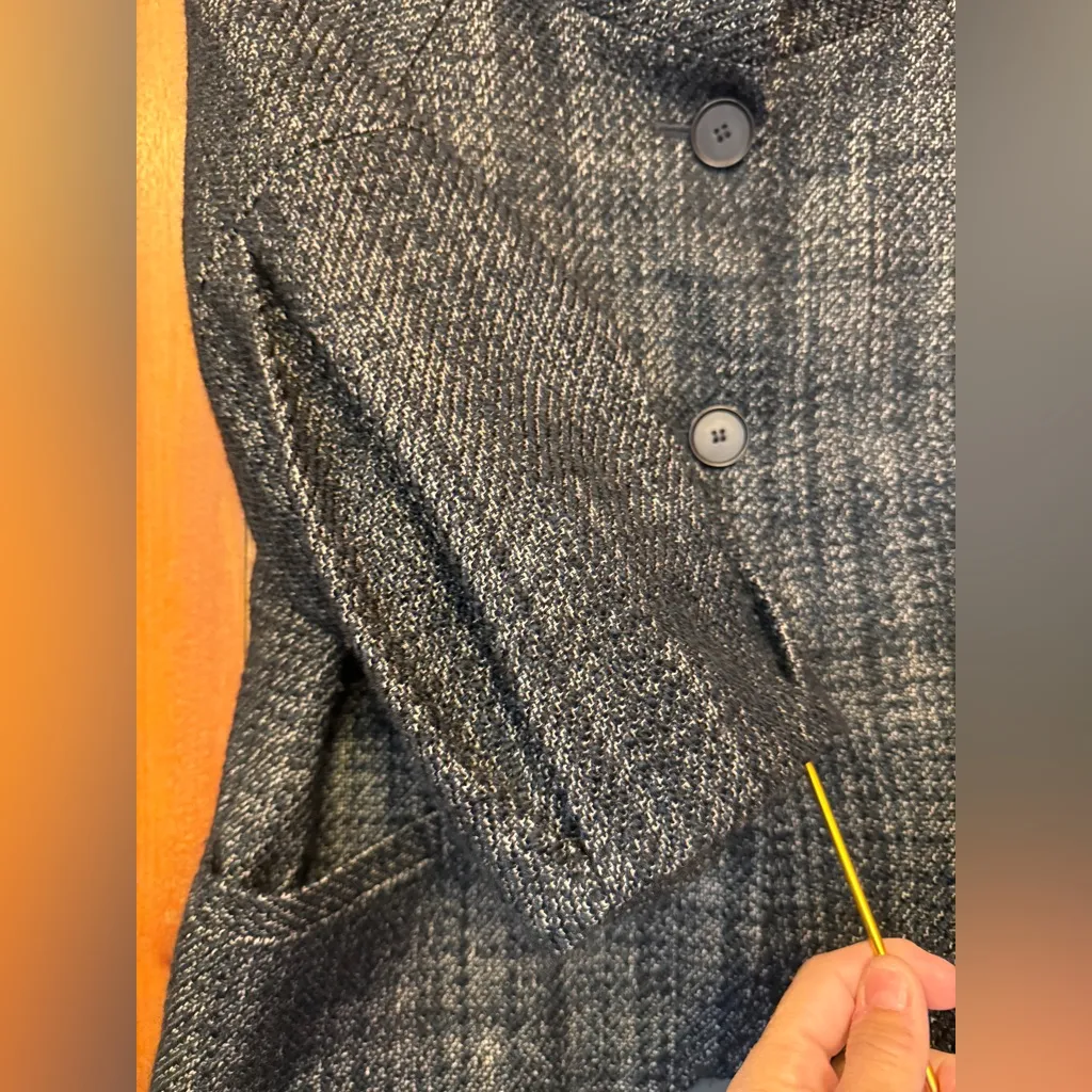 Ann Taylor Women’s Grey Tweed 3/4 Sleeve High Collar Button Up Blazer Jacket - Image 5