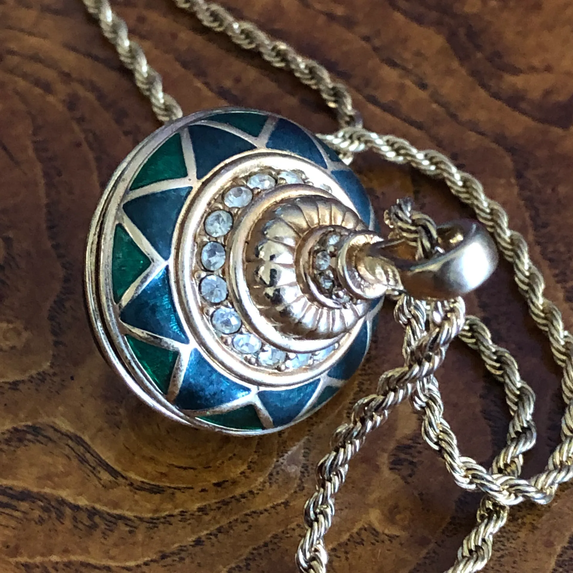 Vintage  enamel crystal ornament dreidel pendant on chain necklace - Image 10