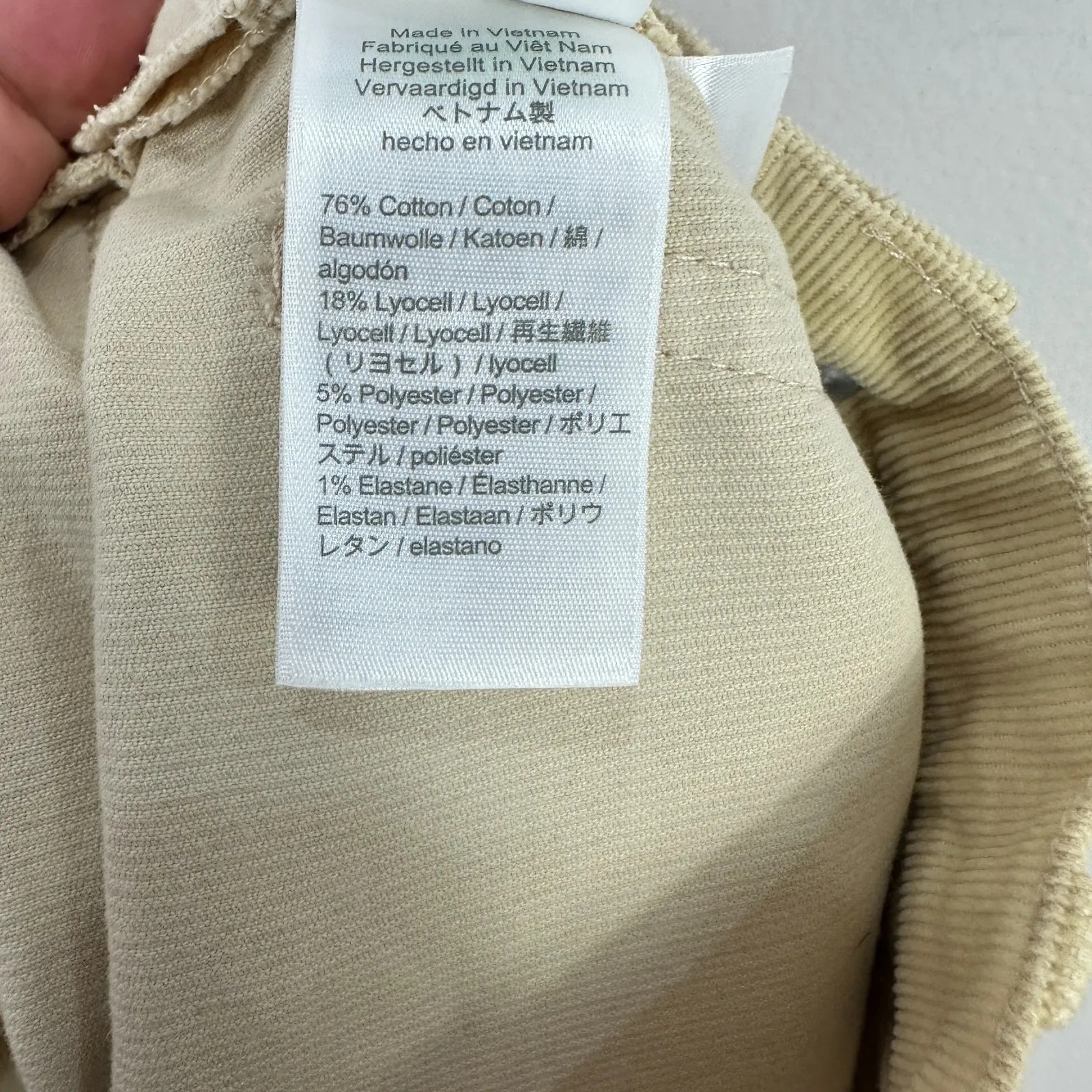 J.Crew 27 Corduroy Pants Beige Vintage Slim Leg Minimalist Quiet Luxury Preppy - Image 4