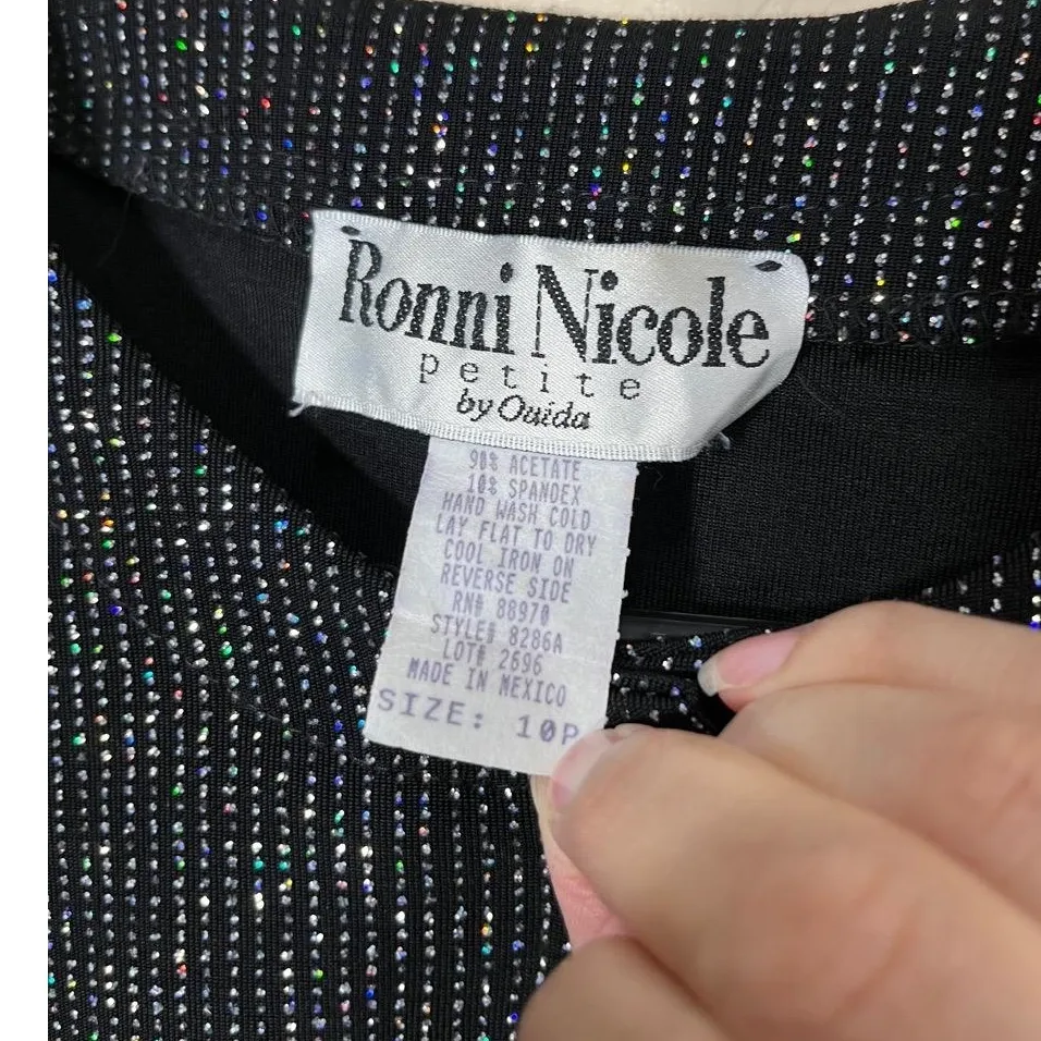 Ronni Nicole by Ouida Black Metallic Shimmer Button Up Cropped Cardigan 10P - Image 7