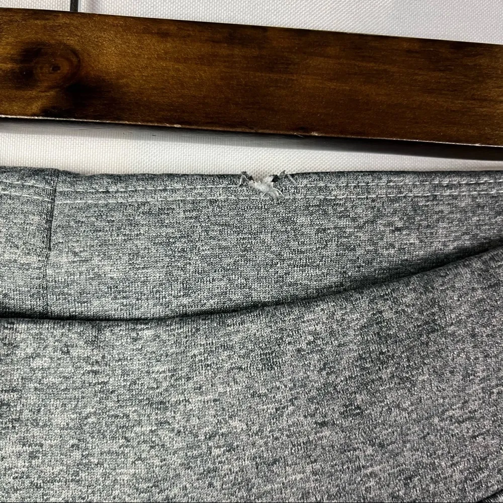 The North Face Gray Full Length Fleece Lined Knit Jogger M - Image 4