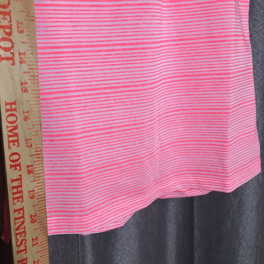 Under Armour Women's Short Sleeve Salmon Pink Top - Image 8