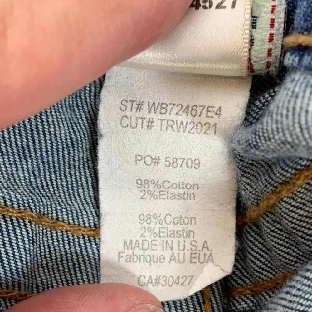 True Religion | Size 27 | Cropped Low Rise Blue Jeans - Image 9