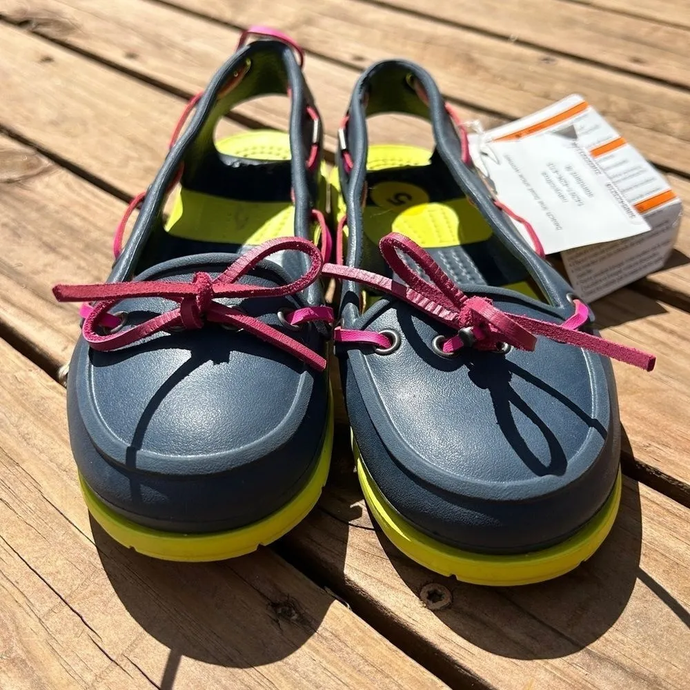 NWT Crocs Women's Beach Line Boat Shoe Navy, size 5 - Image 3