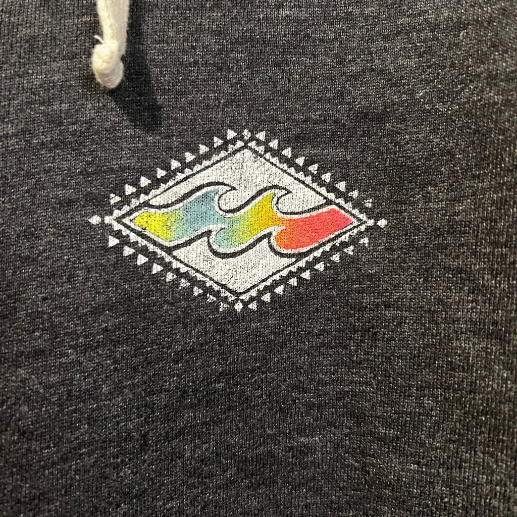 Billabong Dark Gray with multi color logo kangaroo pocket hoodie size small - Image 2